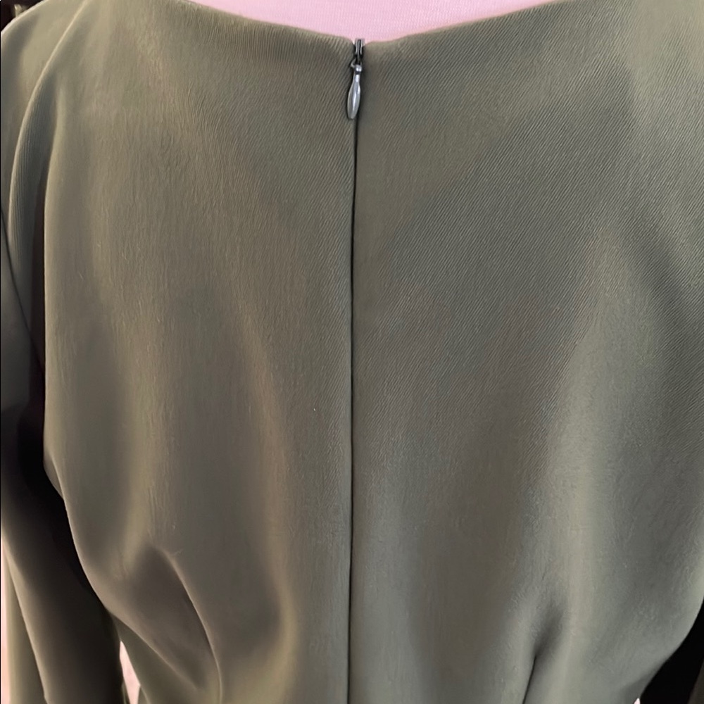 Green Sheath Dress with Bateau Neckline and 3/4 Sleeves - Picture 8 of 10